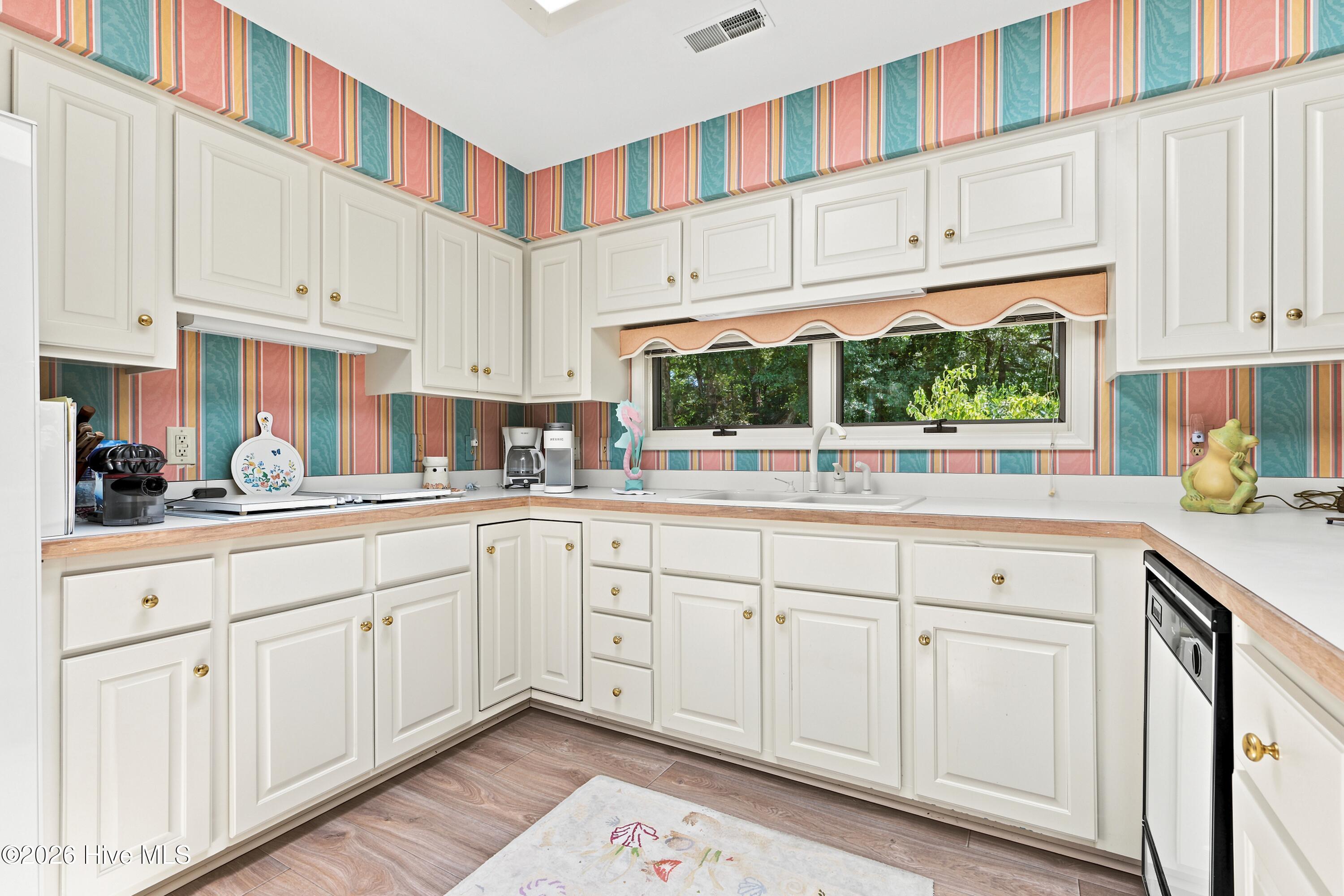 286 Oakleaf Drive,Pine Knoll Shores