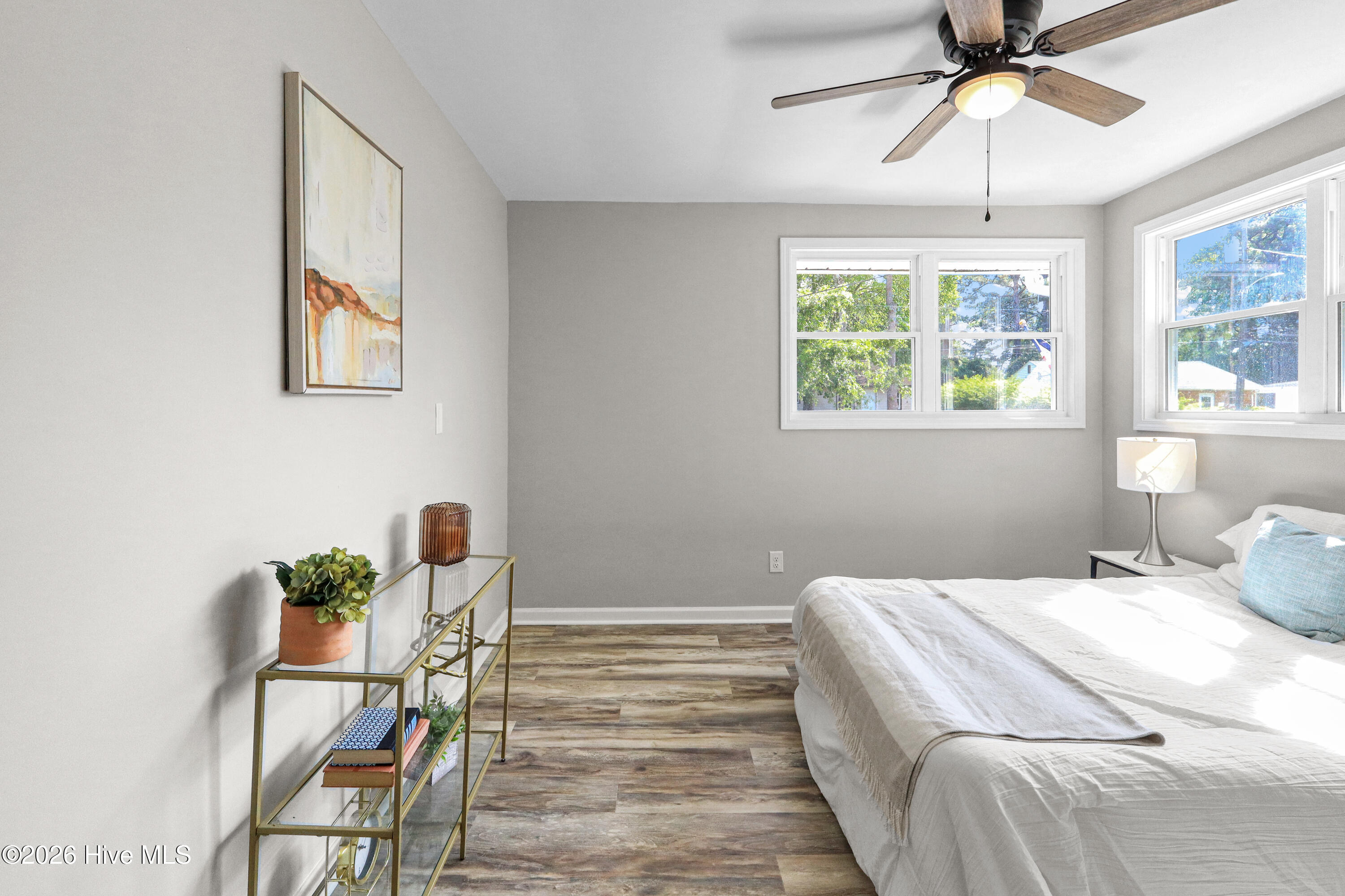 100569517 | Photo 42