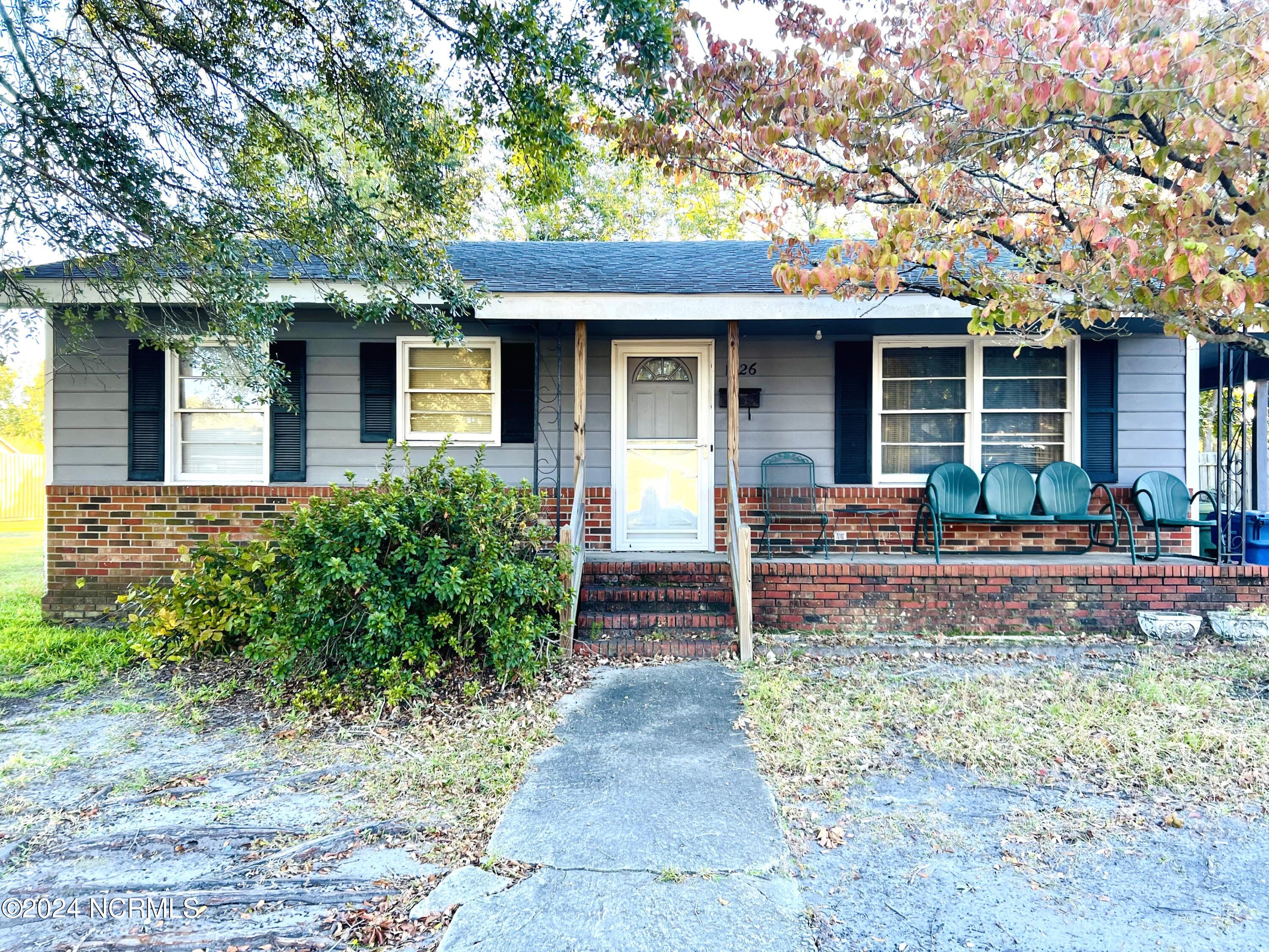 100470718 | Photo 36