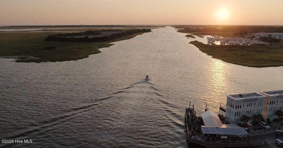 100526864 | Photo 58