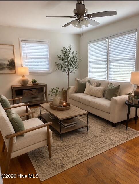 705 Holbrooke Avenue — listing photograph 5