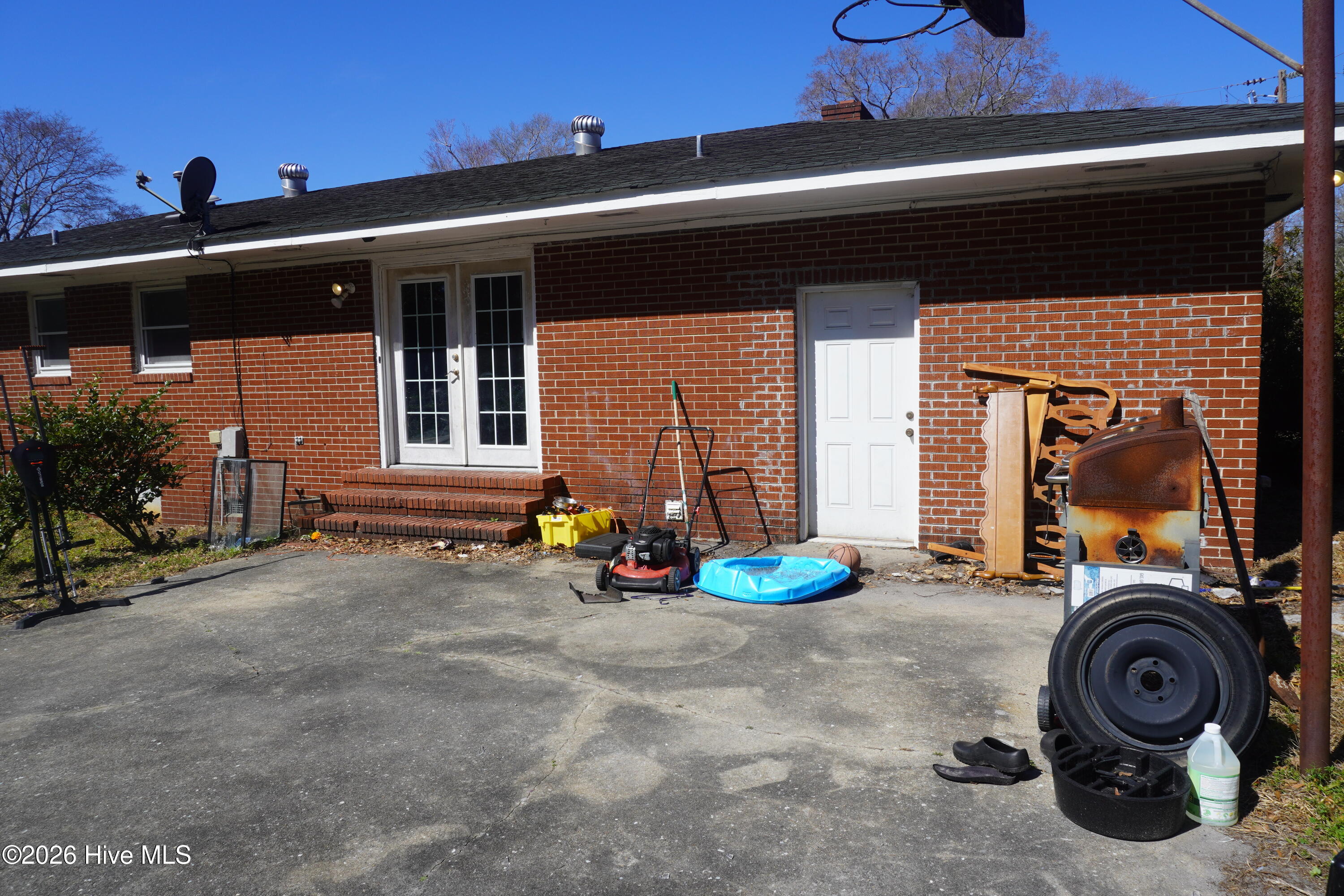 100557438 | Photo 12