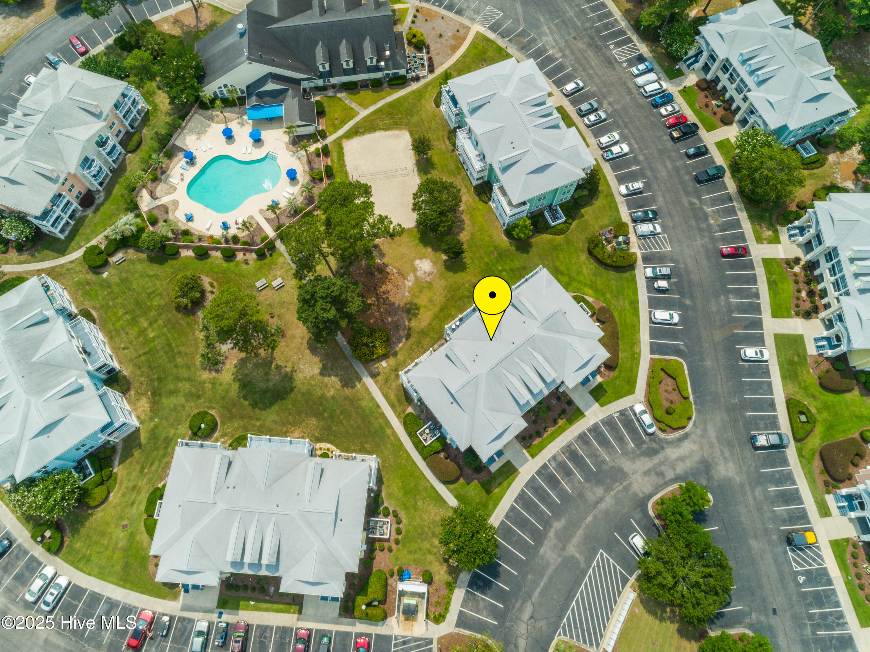 100516235 | Photo 27