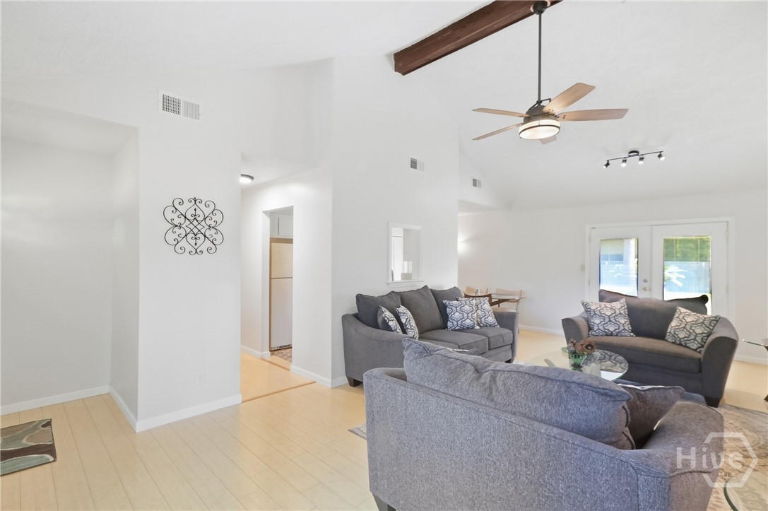 Photo 3 of Single family home for sale at 10 Rivers Bnd Dr, Savannah, GA 31406 | MLS# SA364580 | Listing updated on 2026-09-18