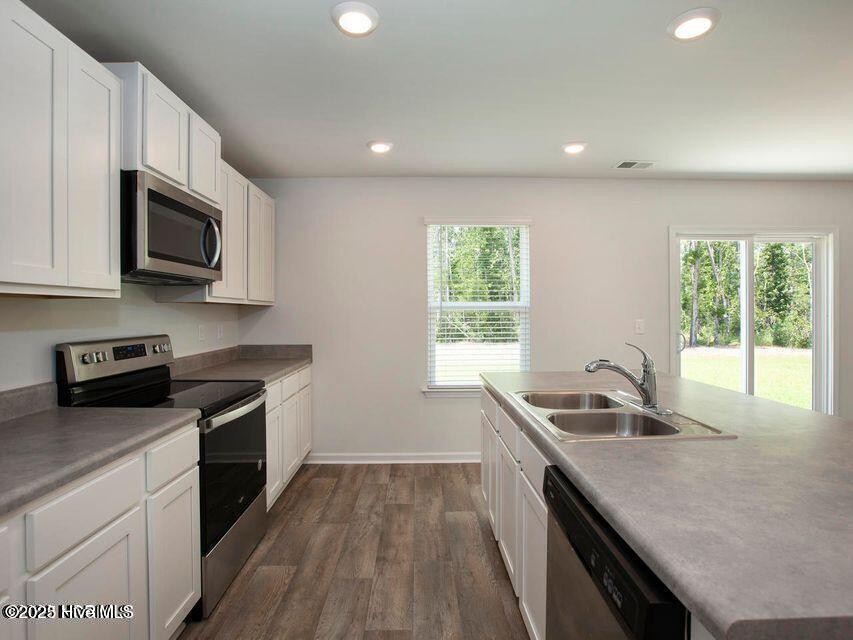 100544108 | Photo 11