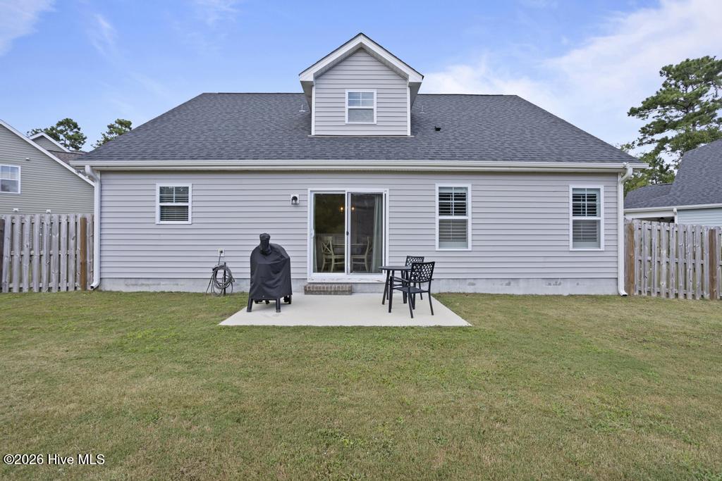 100553850 | Photo 23