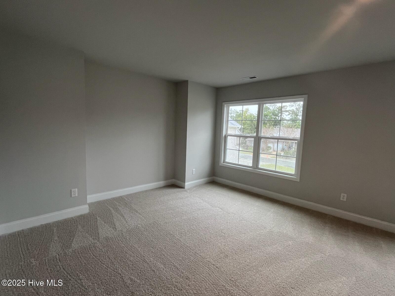 100423282 | Photo 31