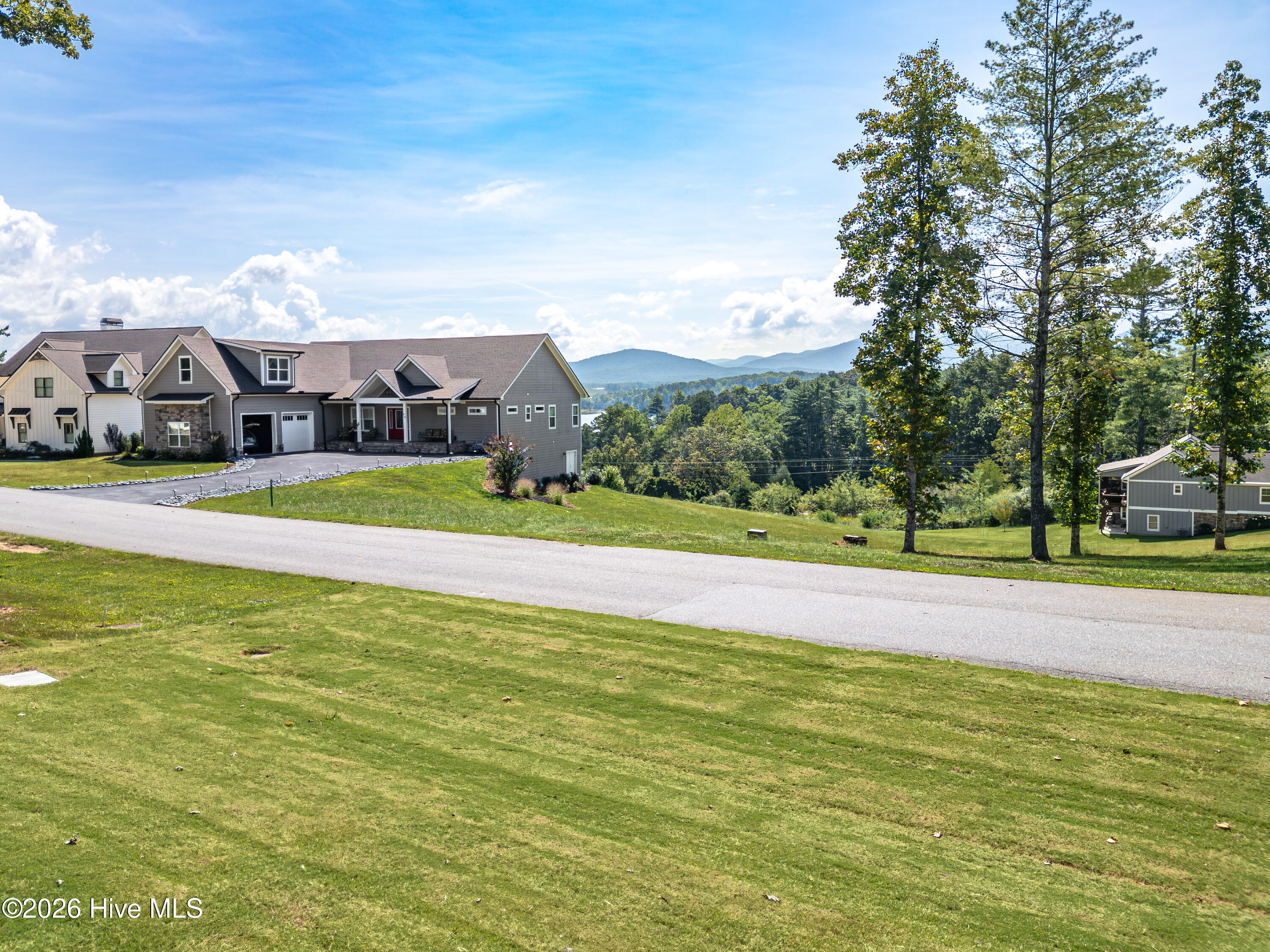 Photo 4 of Single family home for sale at 31 Clearview Ln, Blairsville, GA 30512 | MLS# 100603524 | Listing updated on 2026-09-15