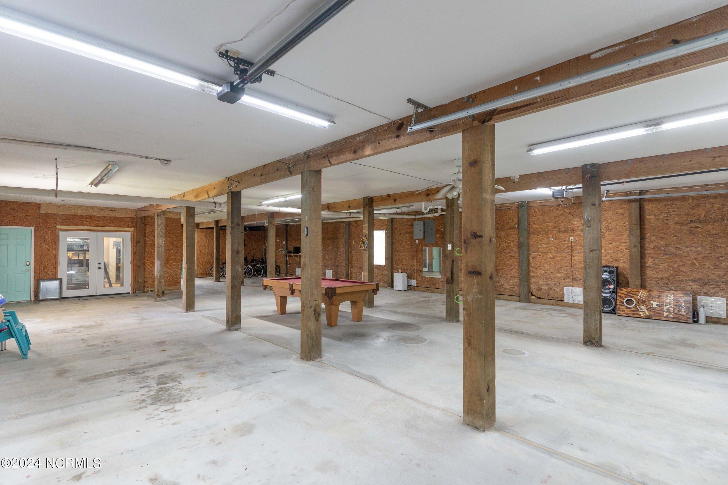 100539951 | Photo 38