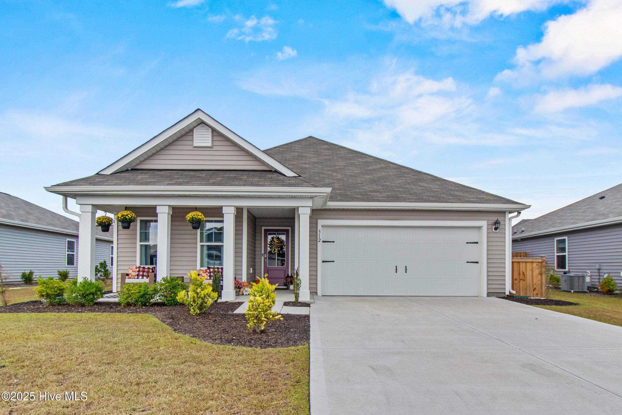 Homes for sale in Surf City, NC | 312 Cleat Dr, Surf City, NC 28445 | MLS# 100533883