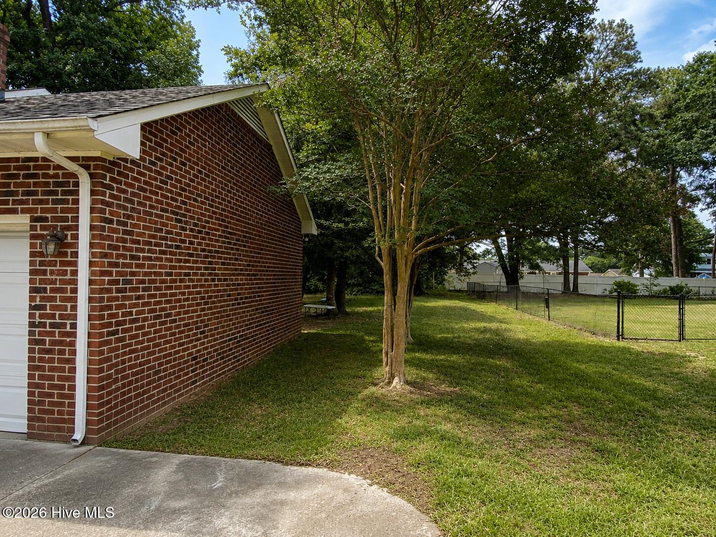 Homes for sale in Kinston, NC | 2455 Irvin Dr, Kinston, NC 28504 | MLS# 100582726