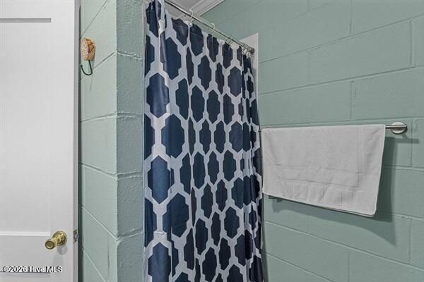 100557665 | Photo 33