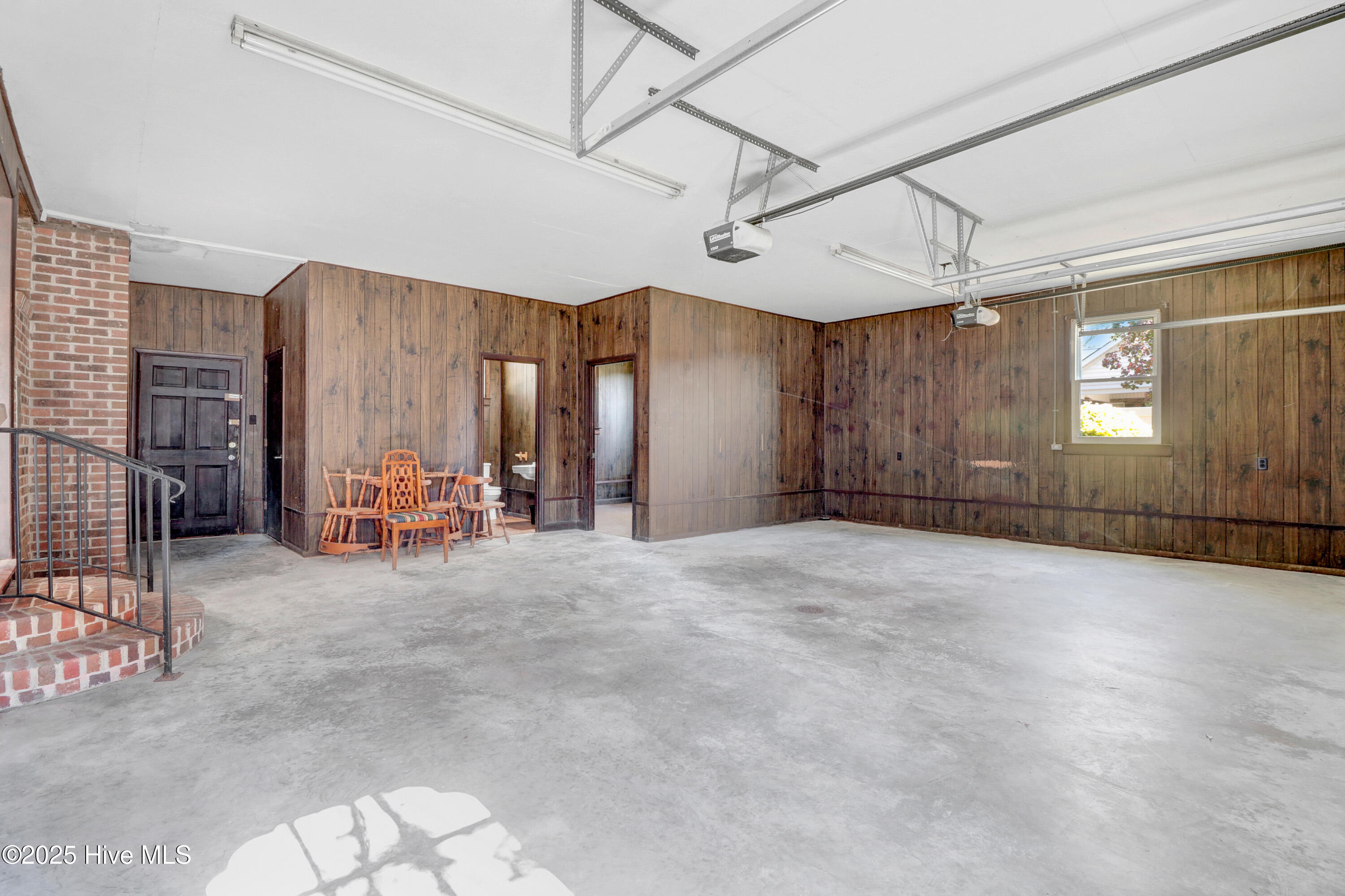 Homes for sale in Fremont, NC | 303 E South St, Fremont, NC 27830 | MLS# 100542172