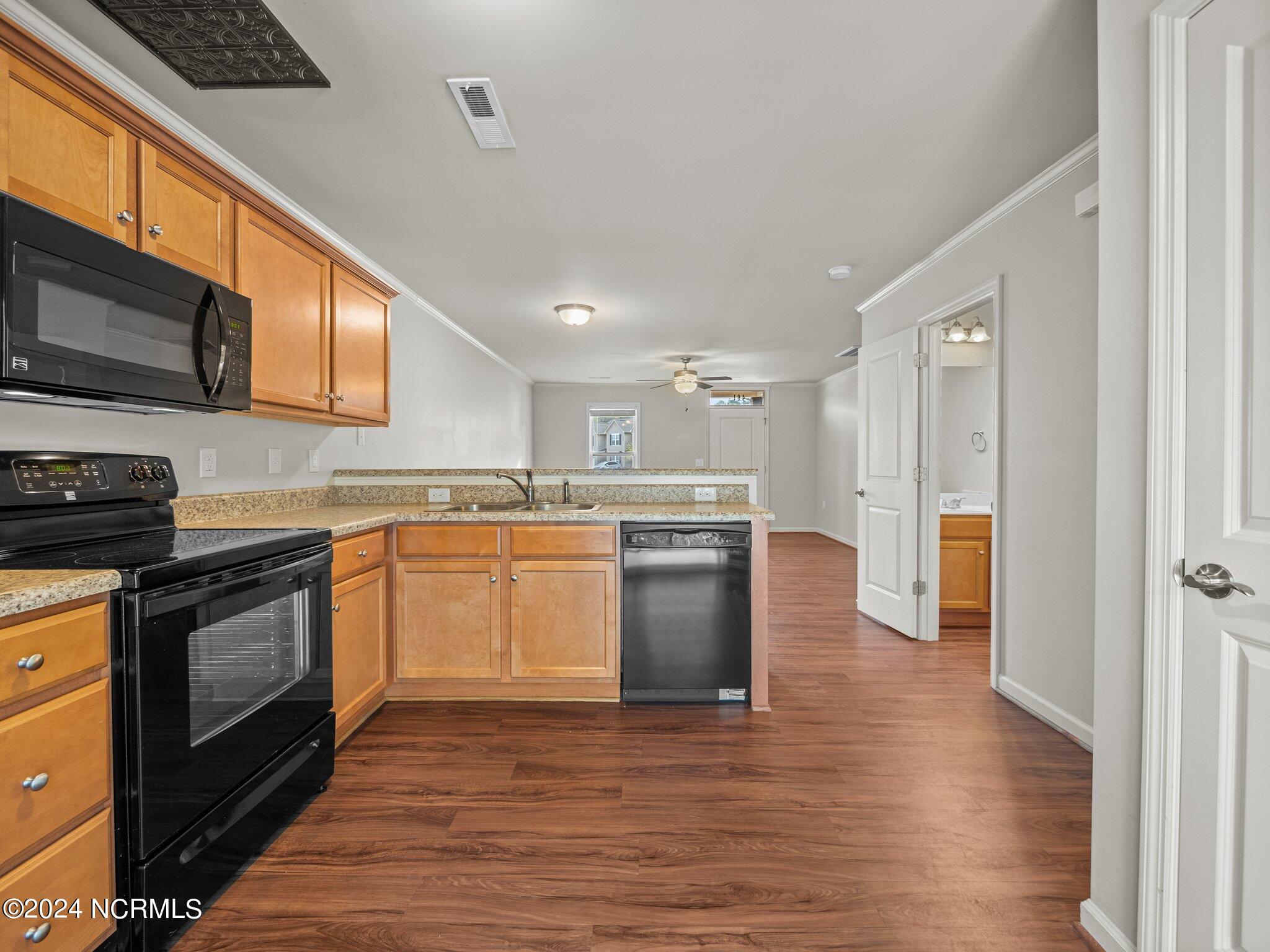 401 Sullivan Loop Road,Midway Park