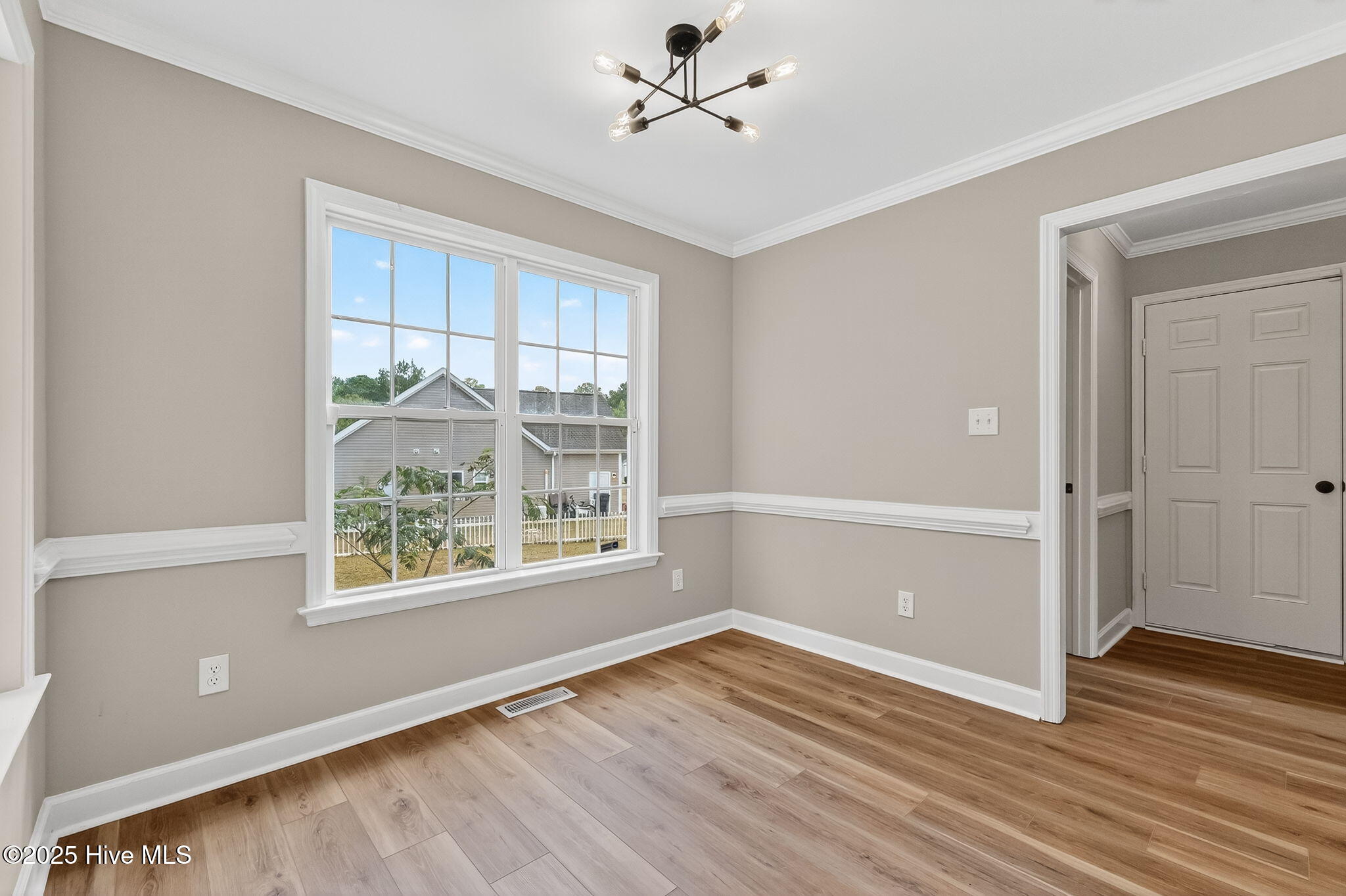 8-web-or-mls-012_DSC03440