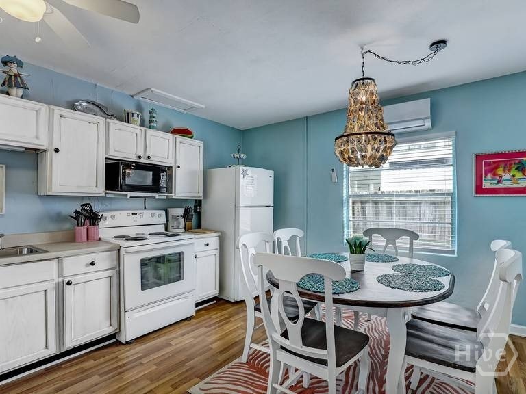 8 17th Place, Tybee Island, GA, 31328