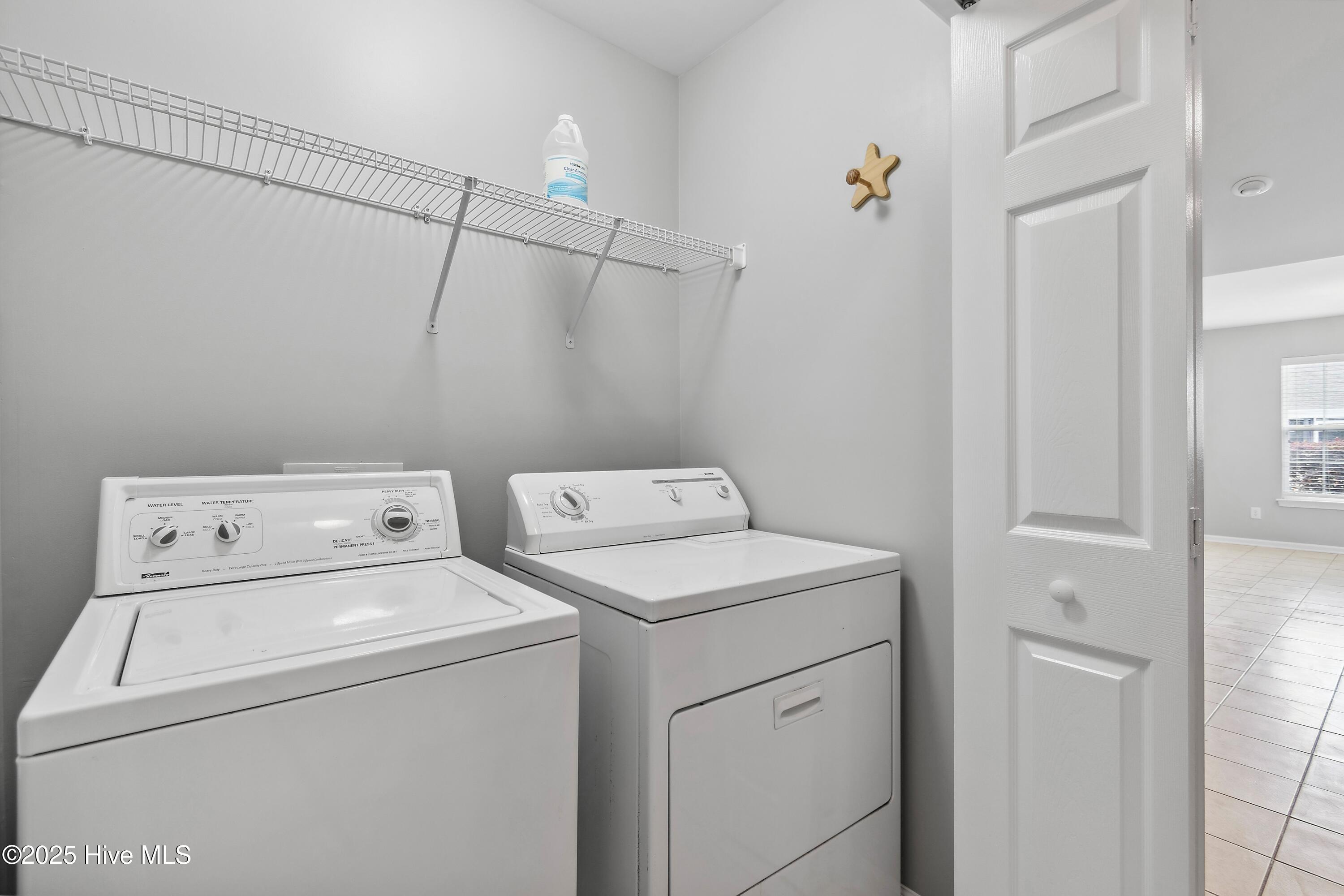 100547243 | Photo 30