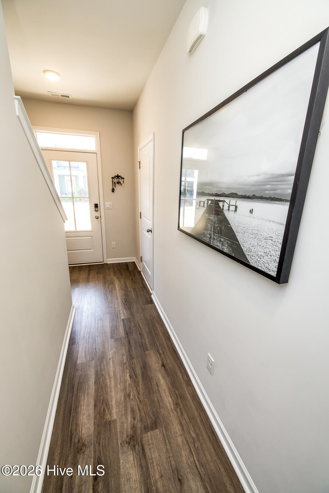 100570599 | Photo 10