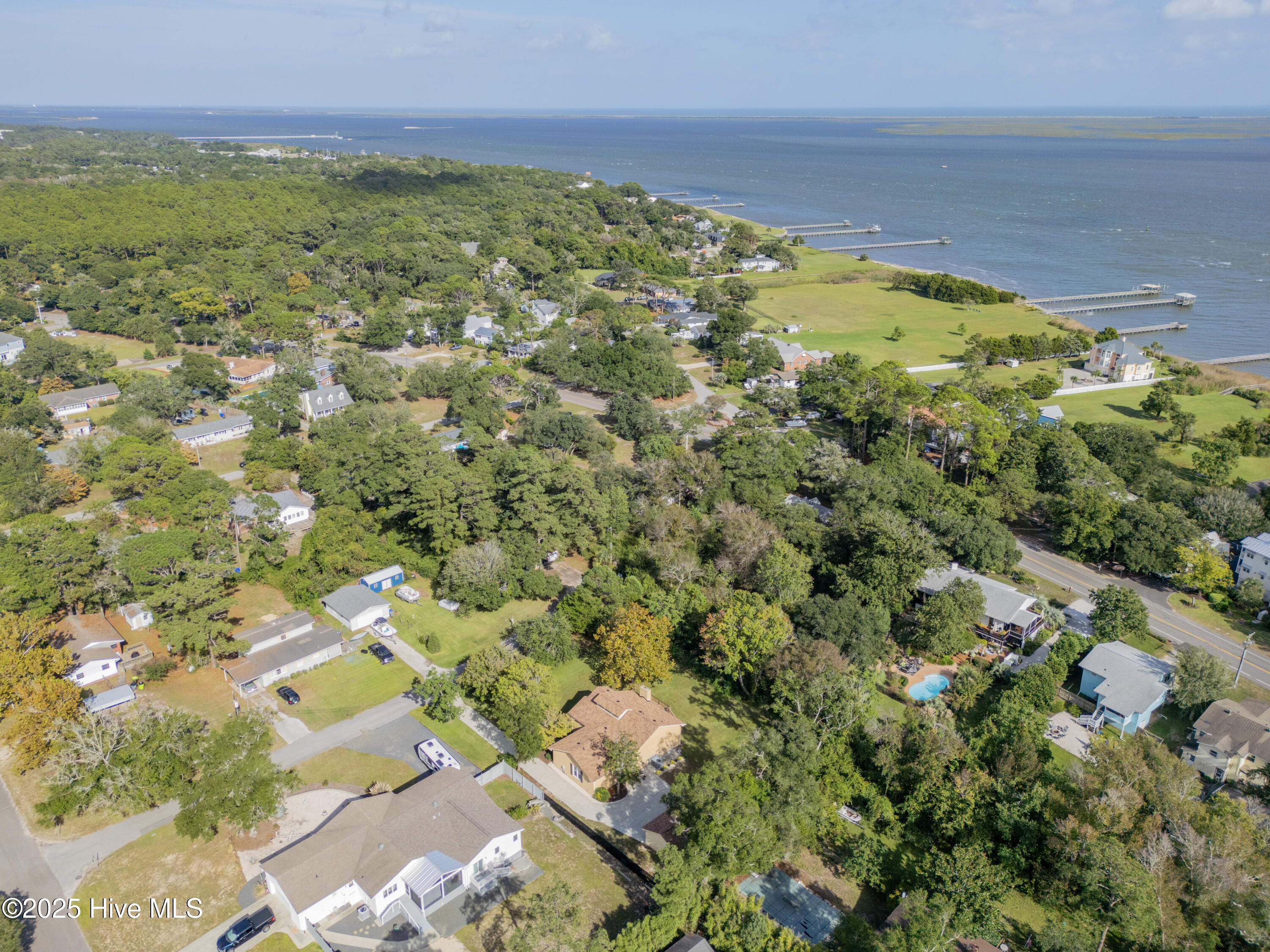 100553519 | Photo 44