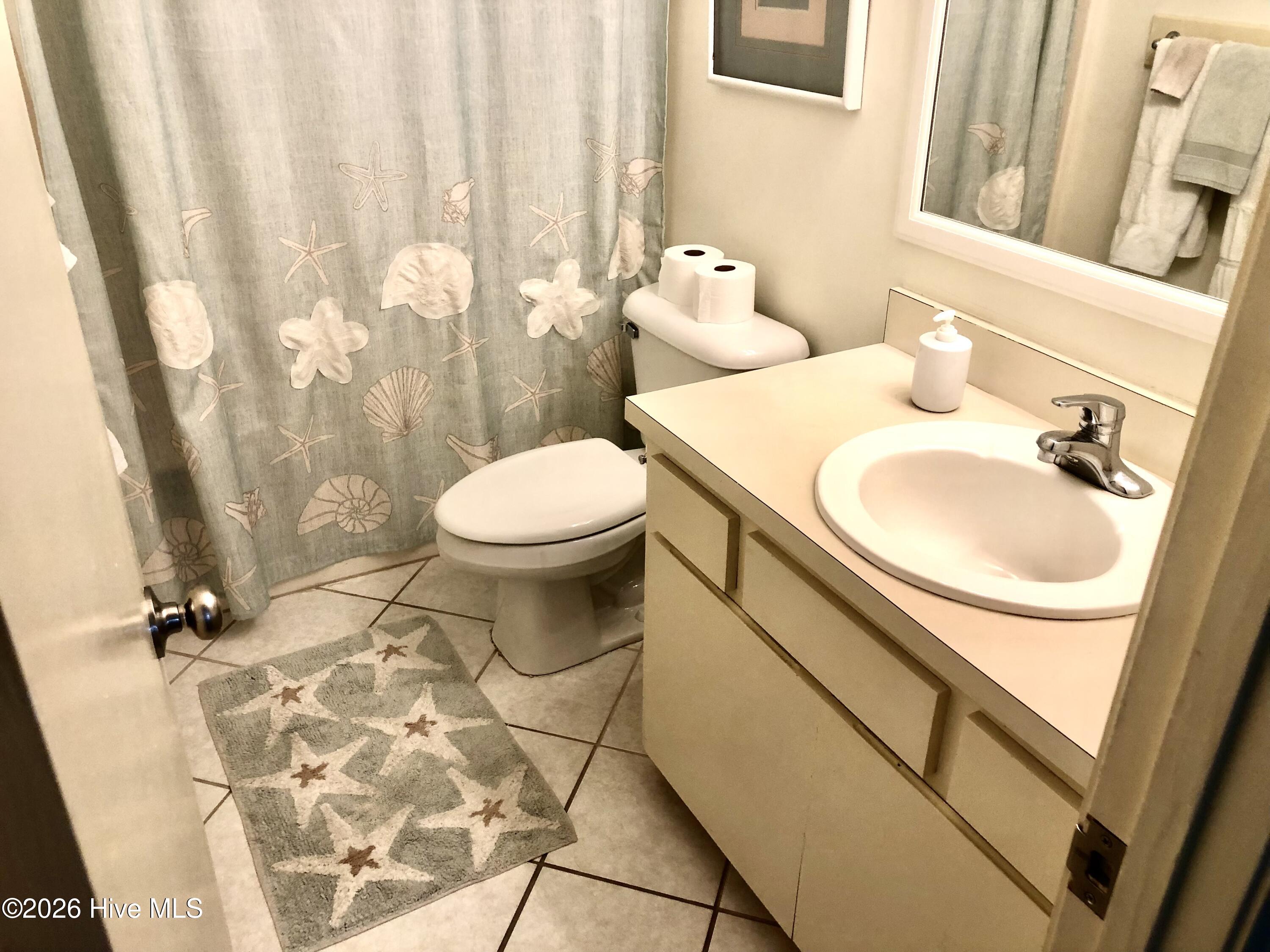 100565006 | Photo 12