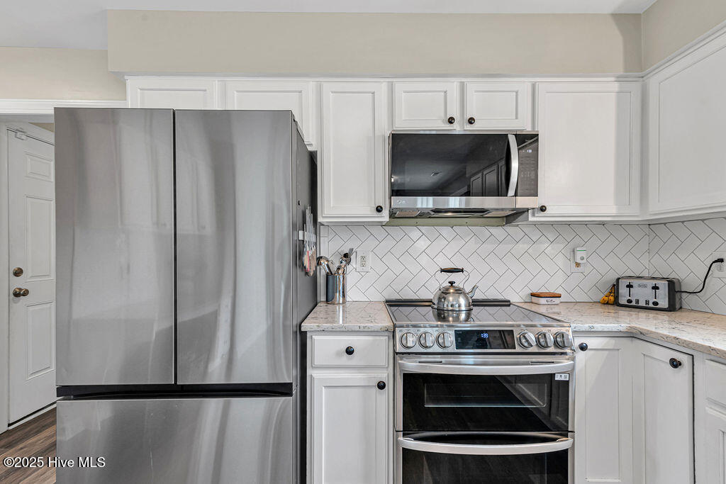 100524146 | Photo 15