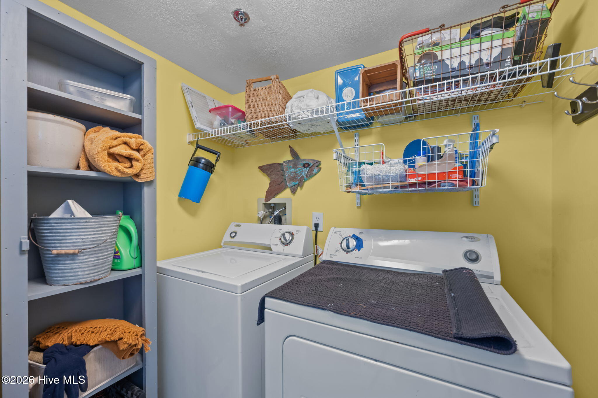 100547887 | Photo 31