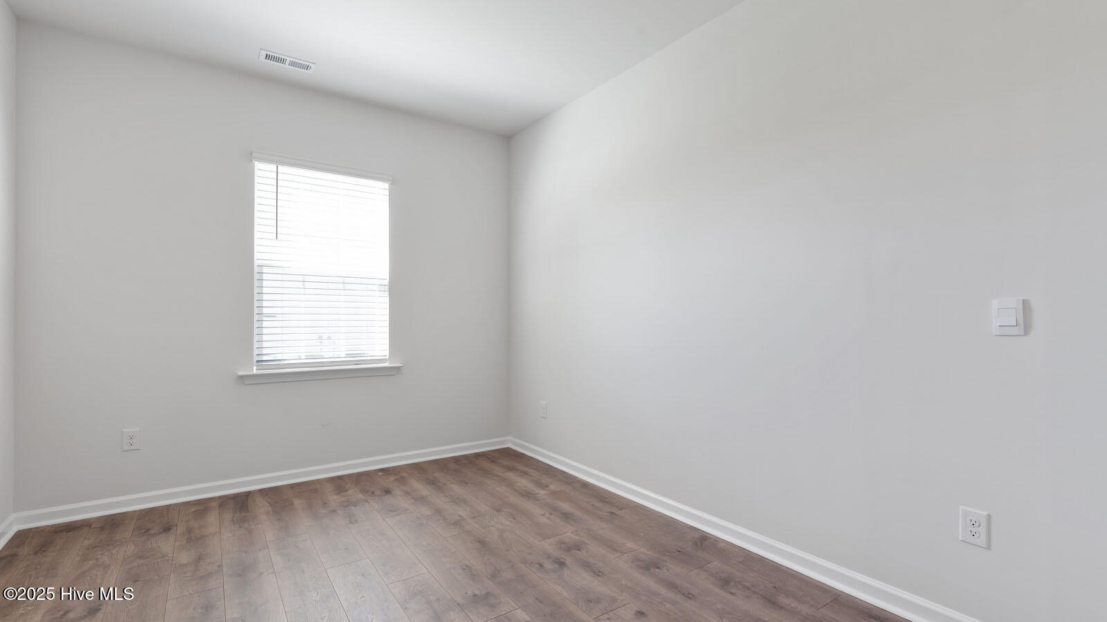 dr-horton-mckay-place-lot-41-011