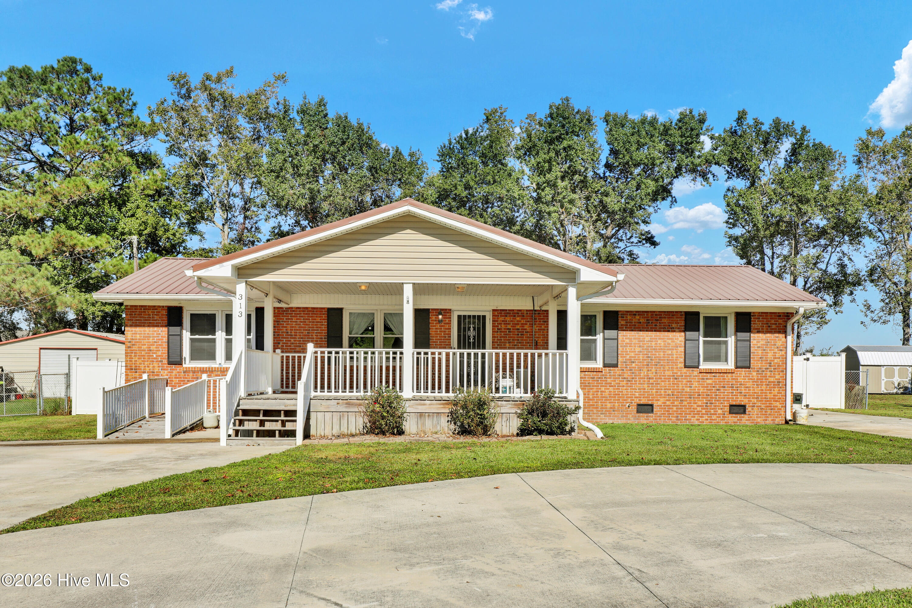 Photo 4 of Single family home for sale at 313 Timothy Rd, Jacksonville, NC 28546 | MLS# 100608382 | Listing updated on 2026-10-07