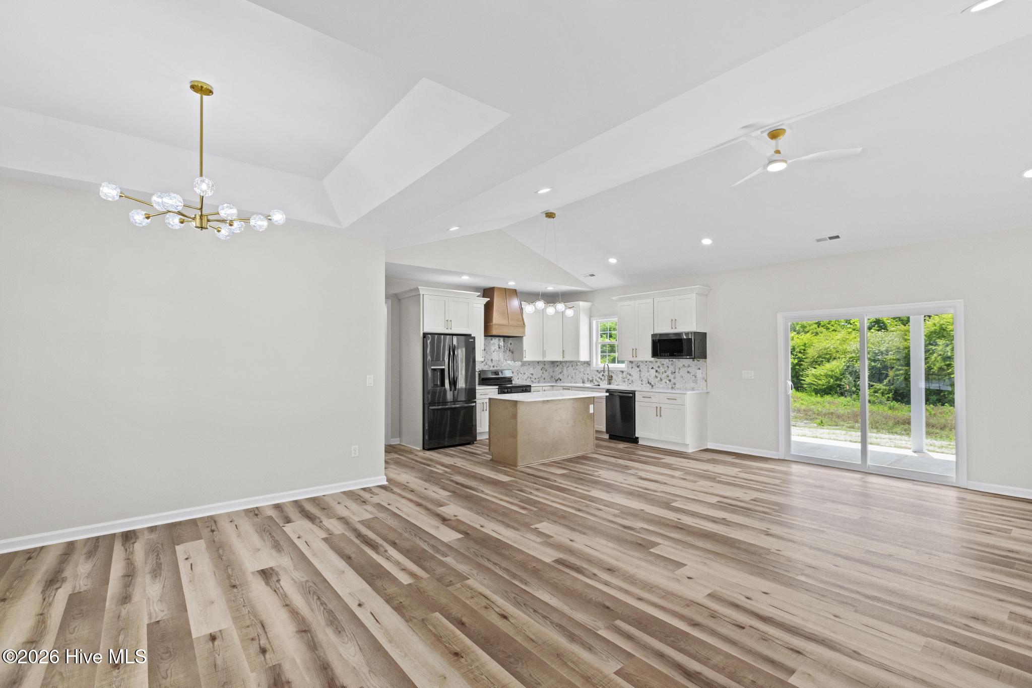 3rd image of 402 Wade Dr, Richlands, NC 28574 | MLS# 100570757
