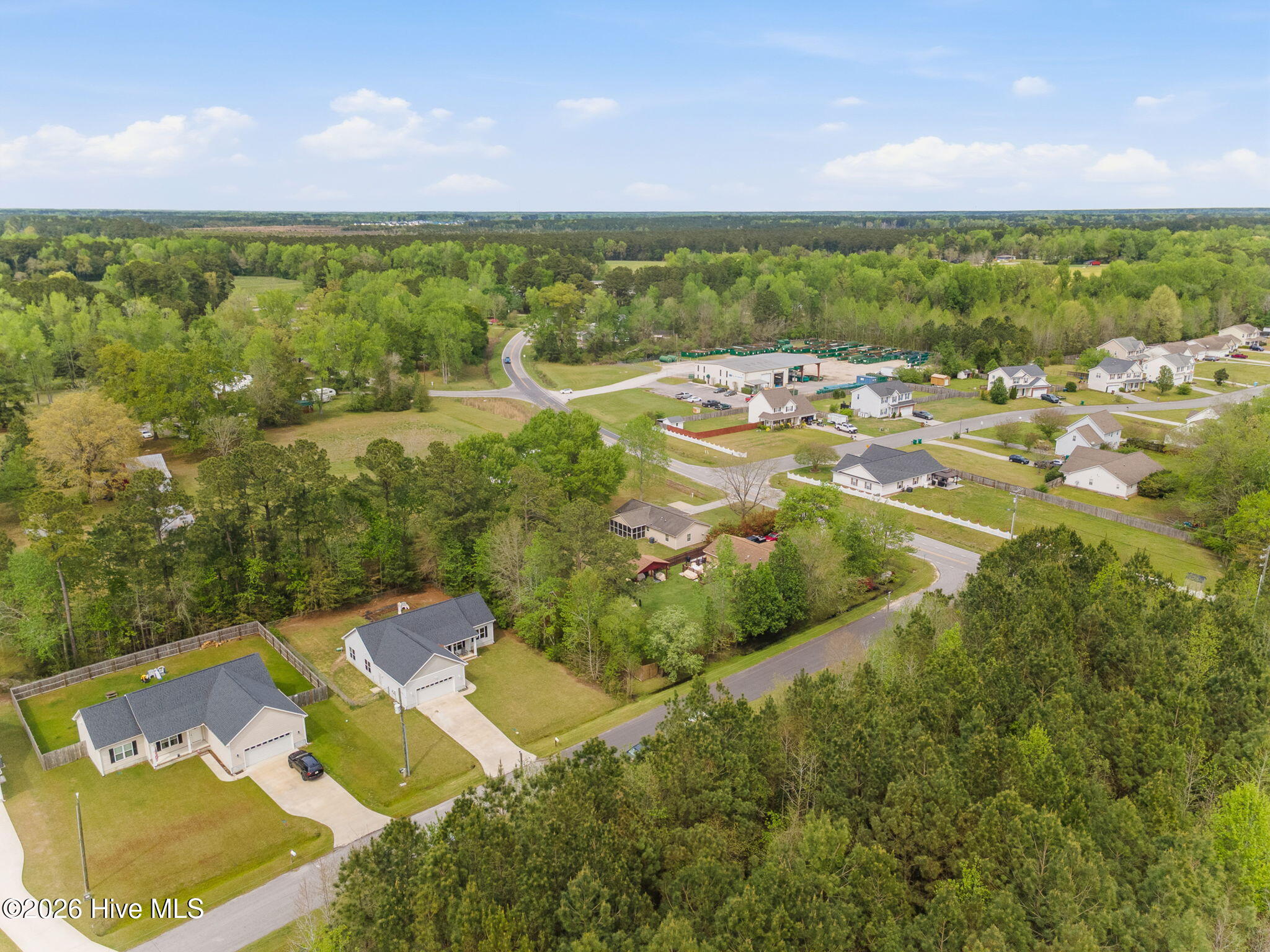 100565860 | Photo 27