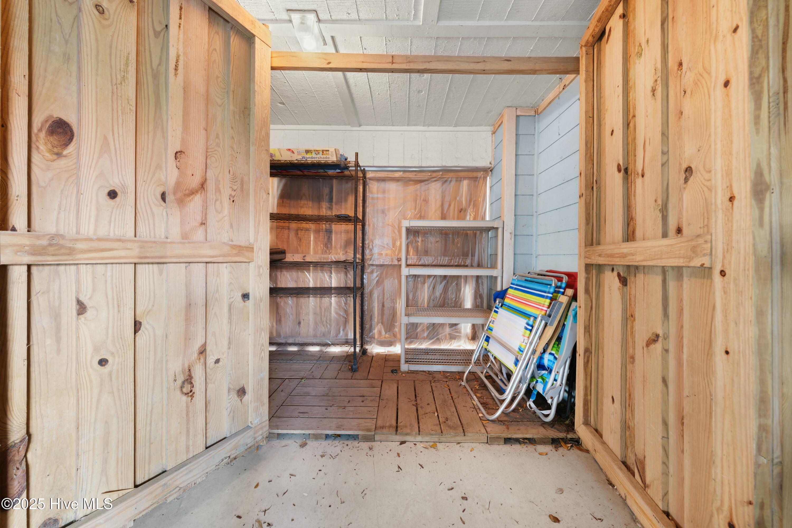 100552218 | Photo 26