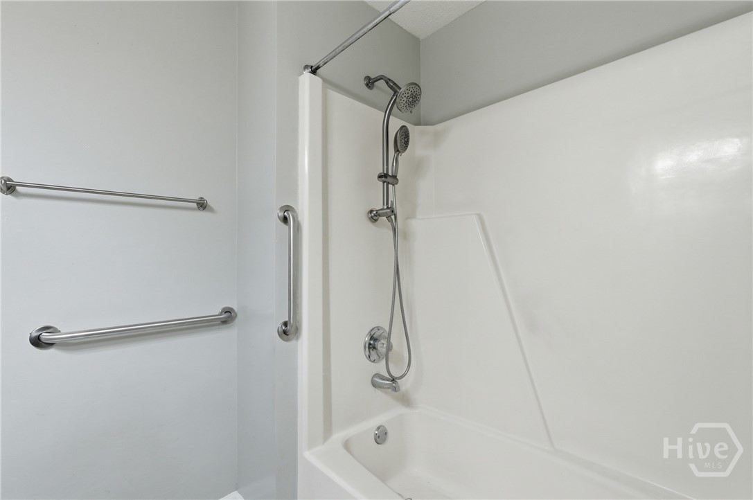 22 Longview Bluff Drive E, Savannah, GA, 31419