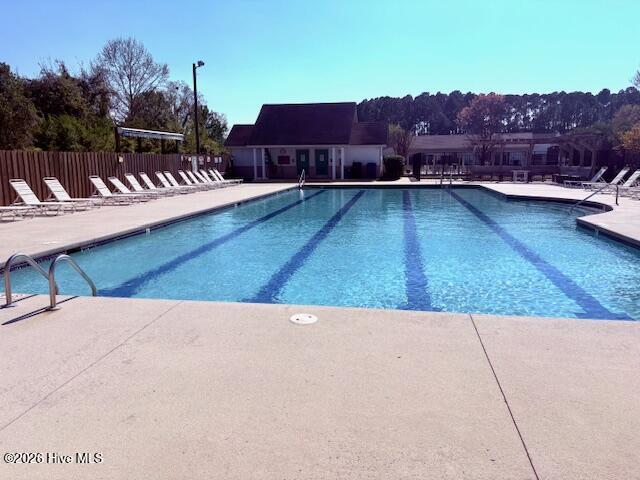 100566156 | Photo 37