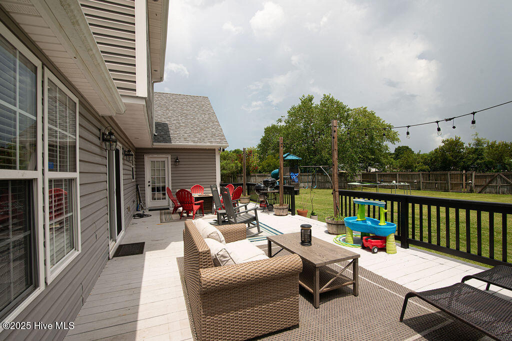 100524146 | Photo 52