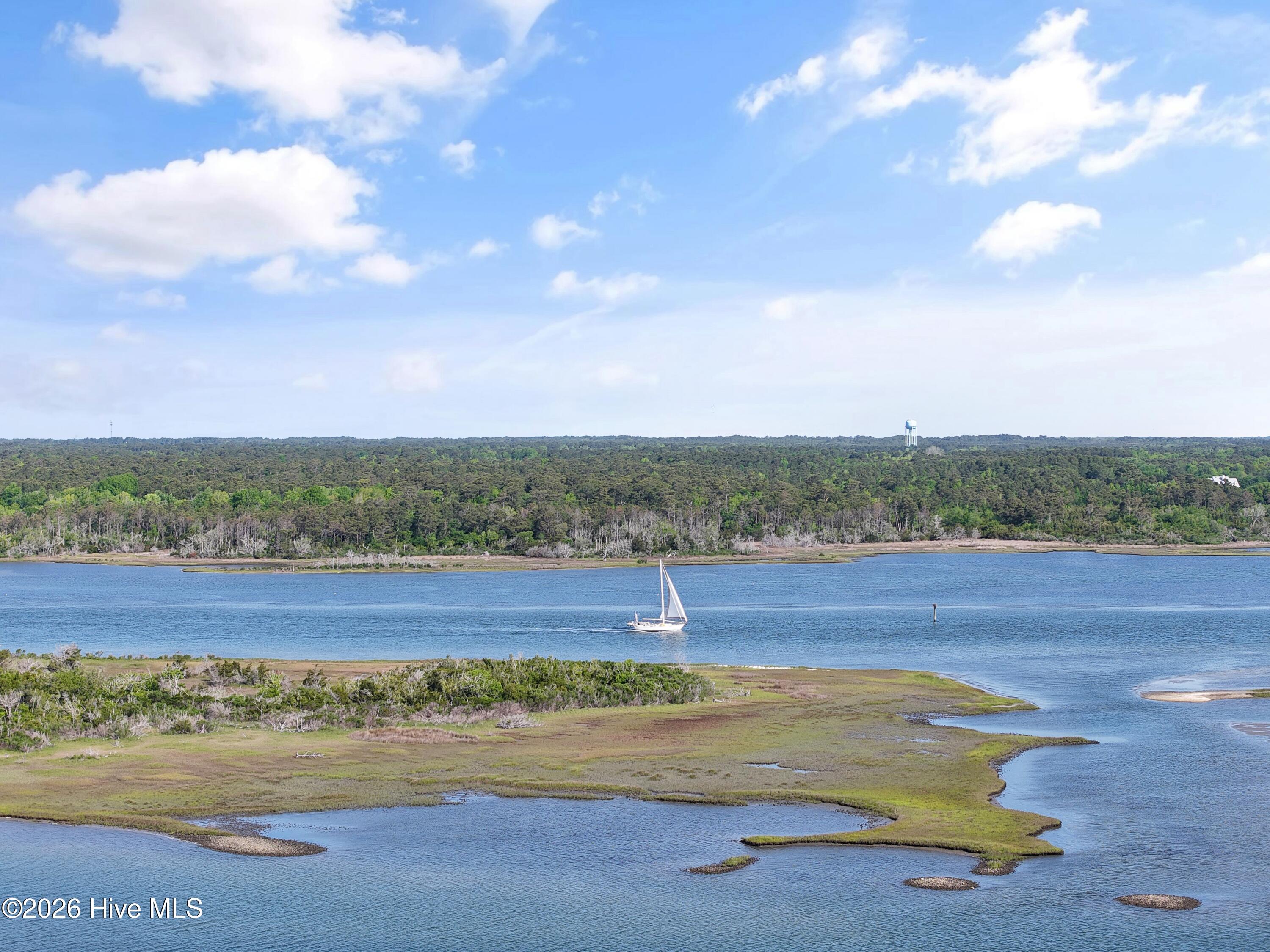 100569393 | Photo 48