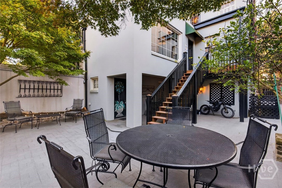 208 E Liberty Street, Savannah, GA, 31401