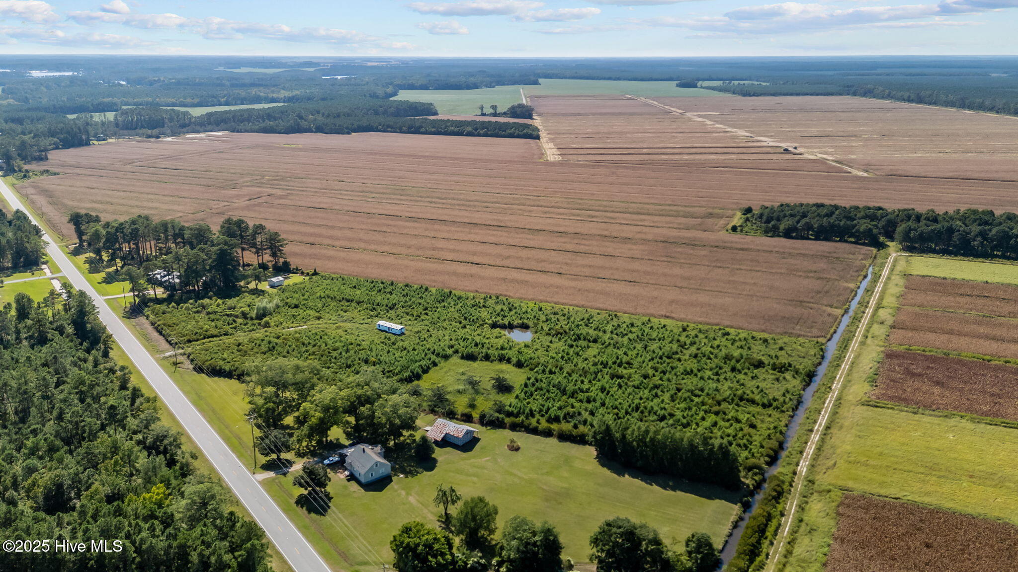 Homes for sale in Bayboro, NC | 11301 Nc-304, Bayboro, NC 28515 | MLS# 100529868