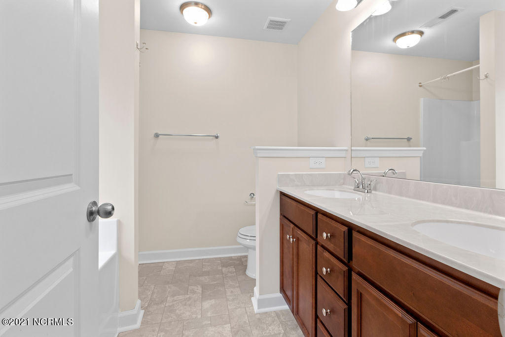 100555574 | Photo 13