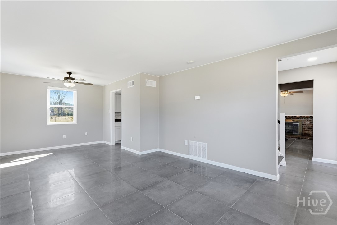 Homes for sale in Savannah, GA | 407 Willow Rd, Savannah, GA 31419 | MLS# SA349769