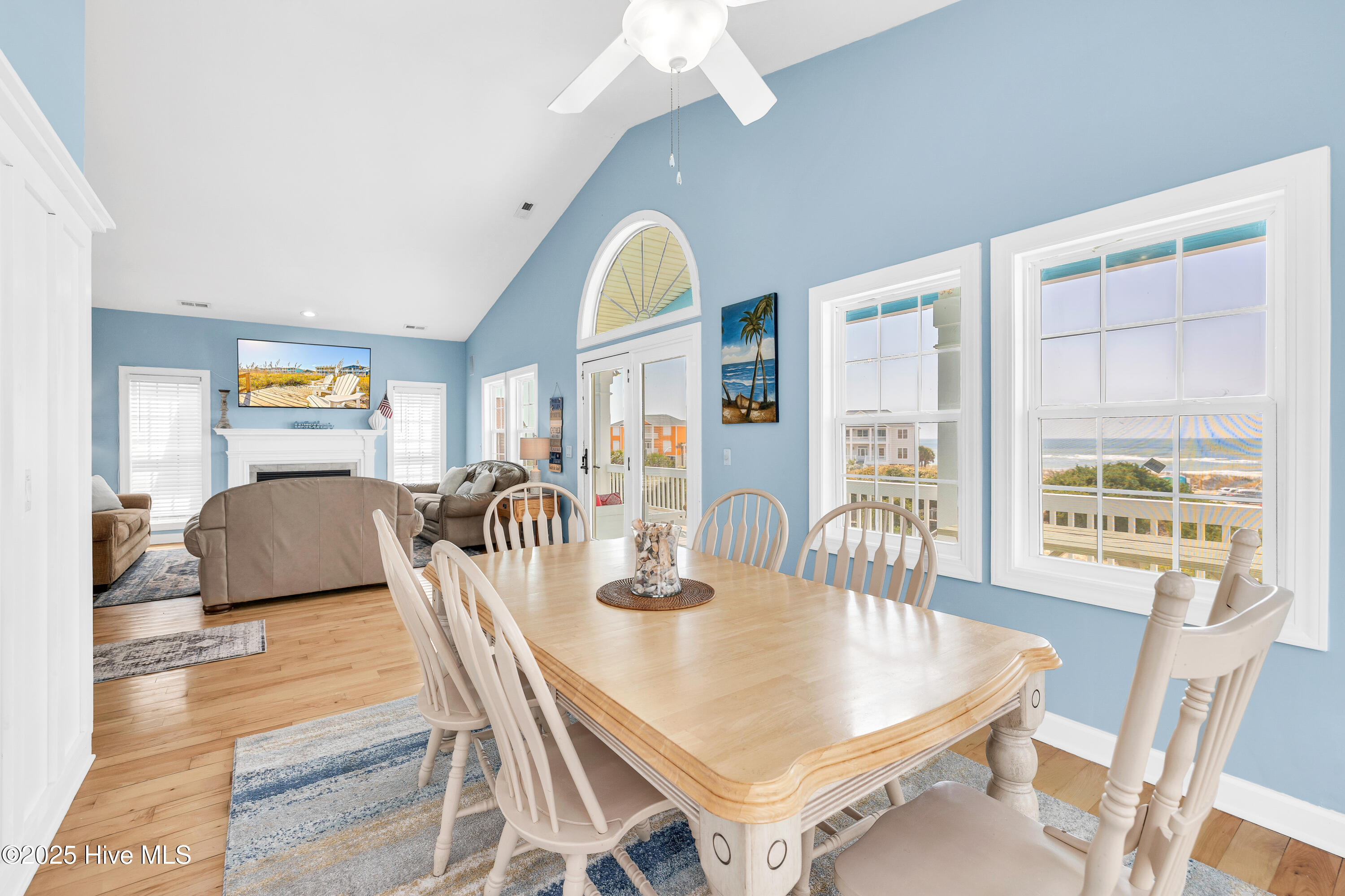 100500565 | Photo 12