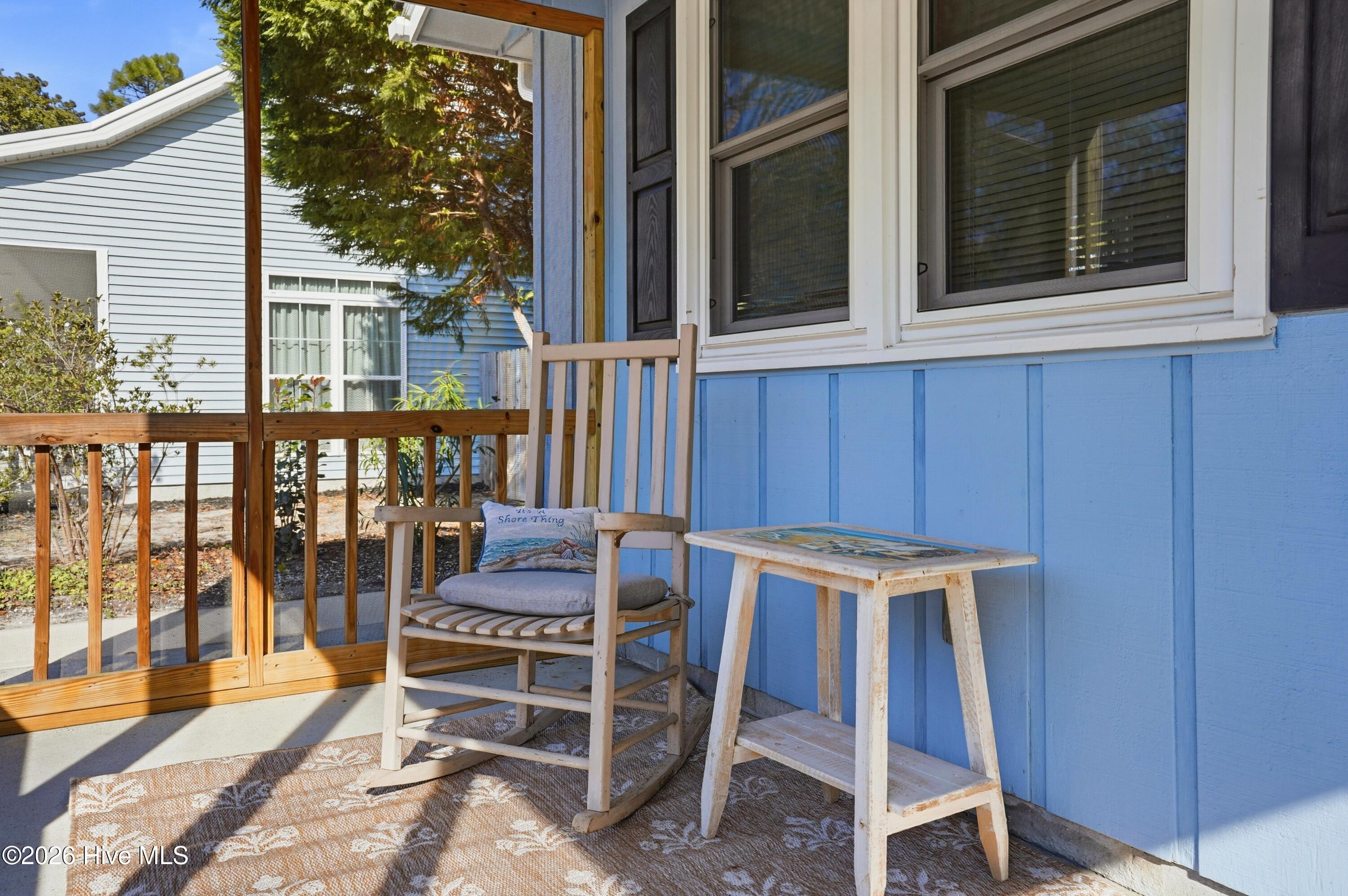 100552518 | Photo 30