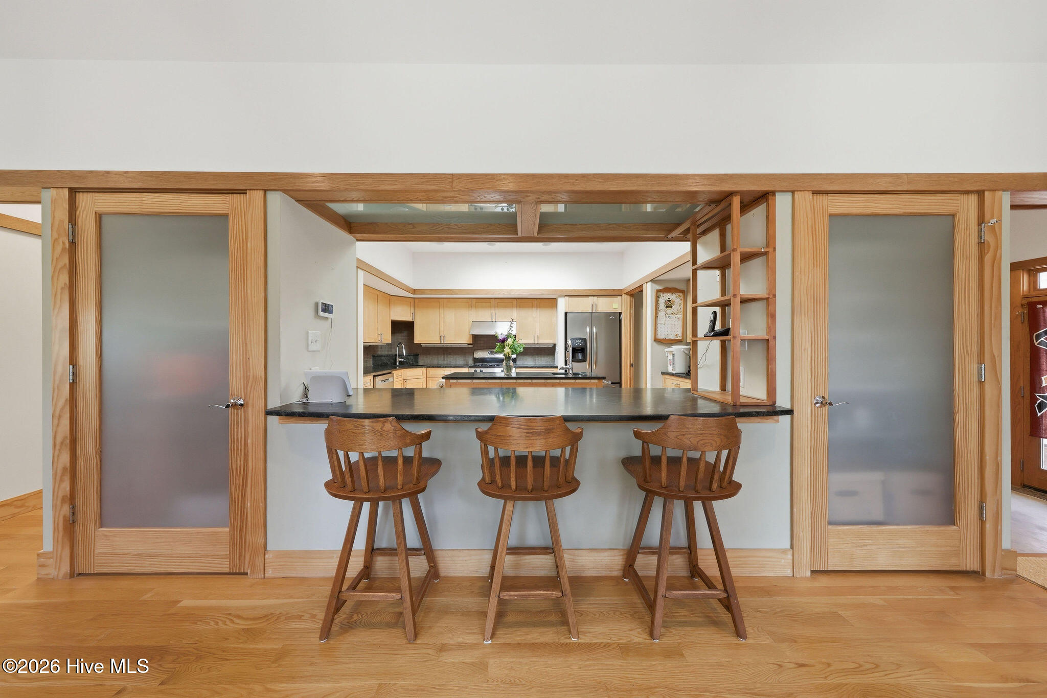 100569152 | Photo 15