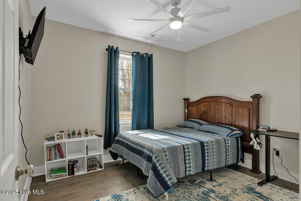 1560 White Oak River Road,Maysville
