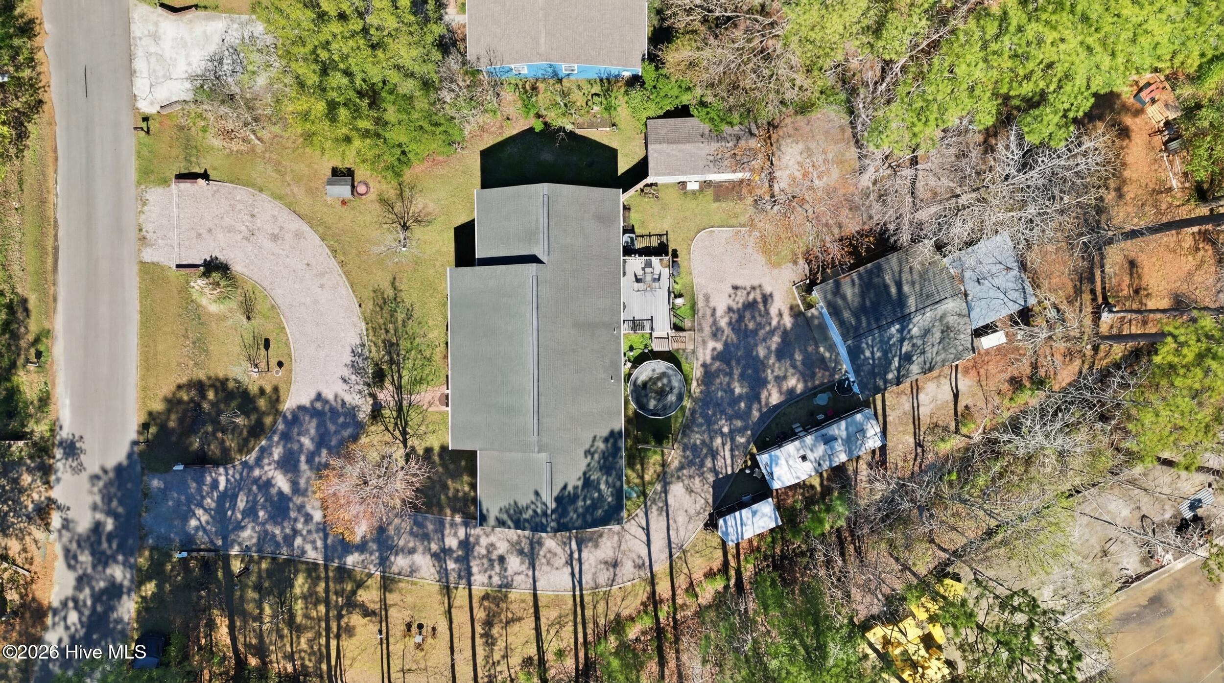 100561141 | Photo 46