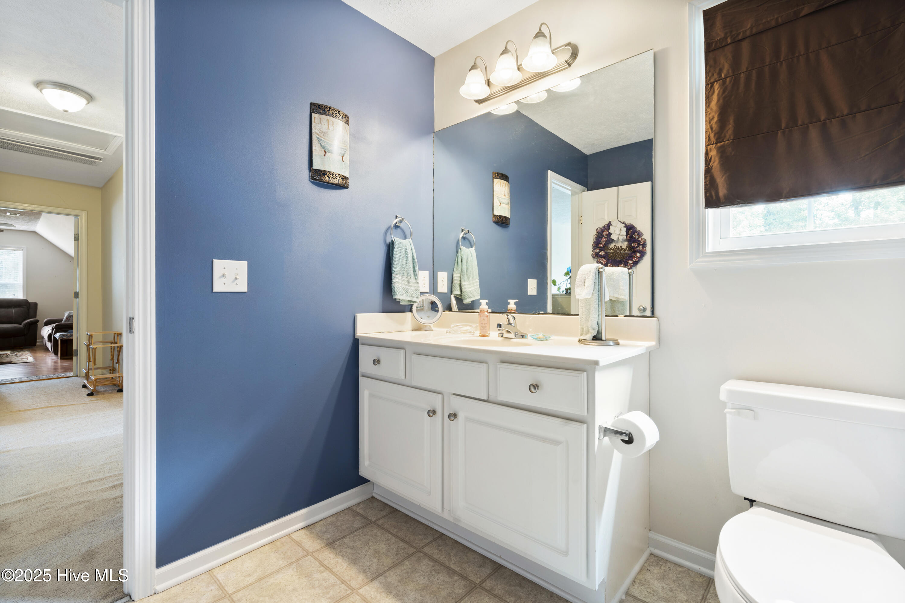 100509046 | Photo 37