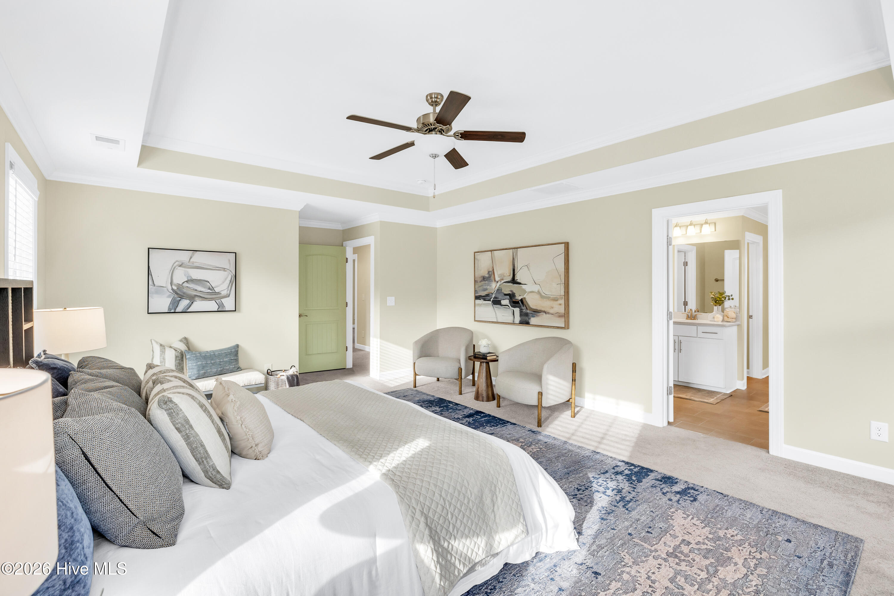 100548253 | Photo 29