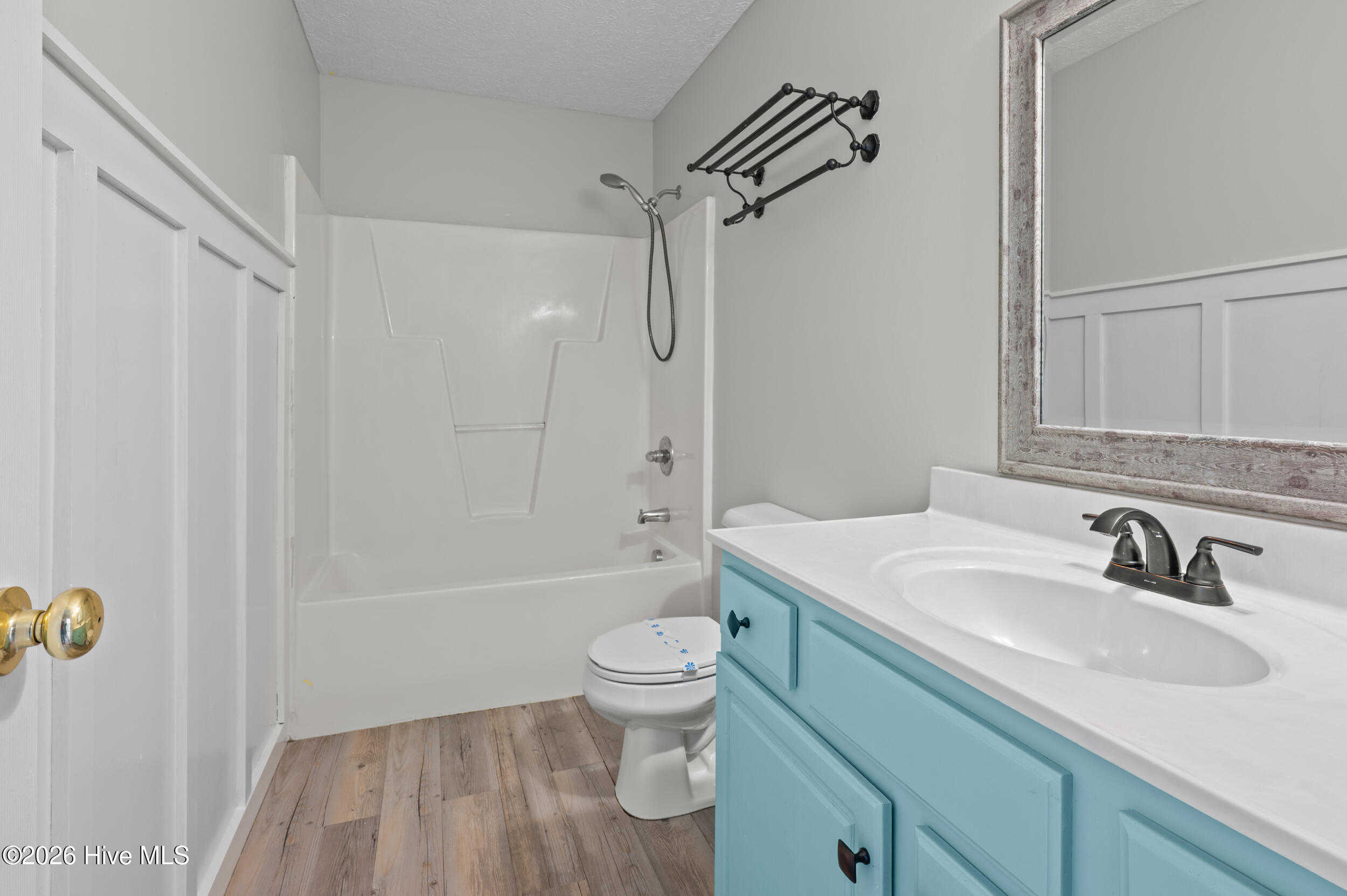 100562956 | Photo 16