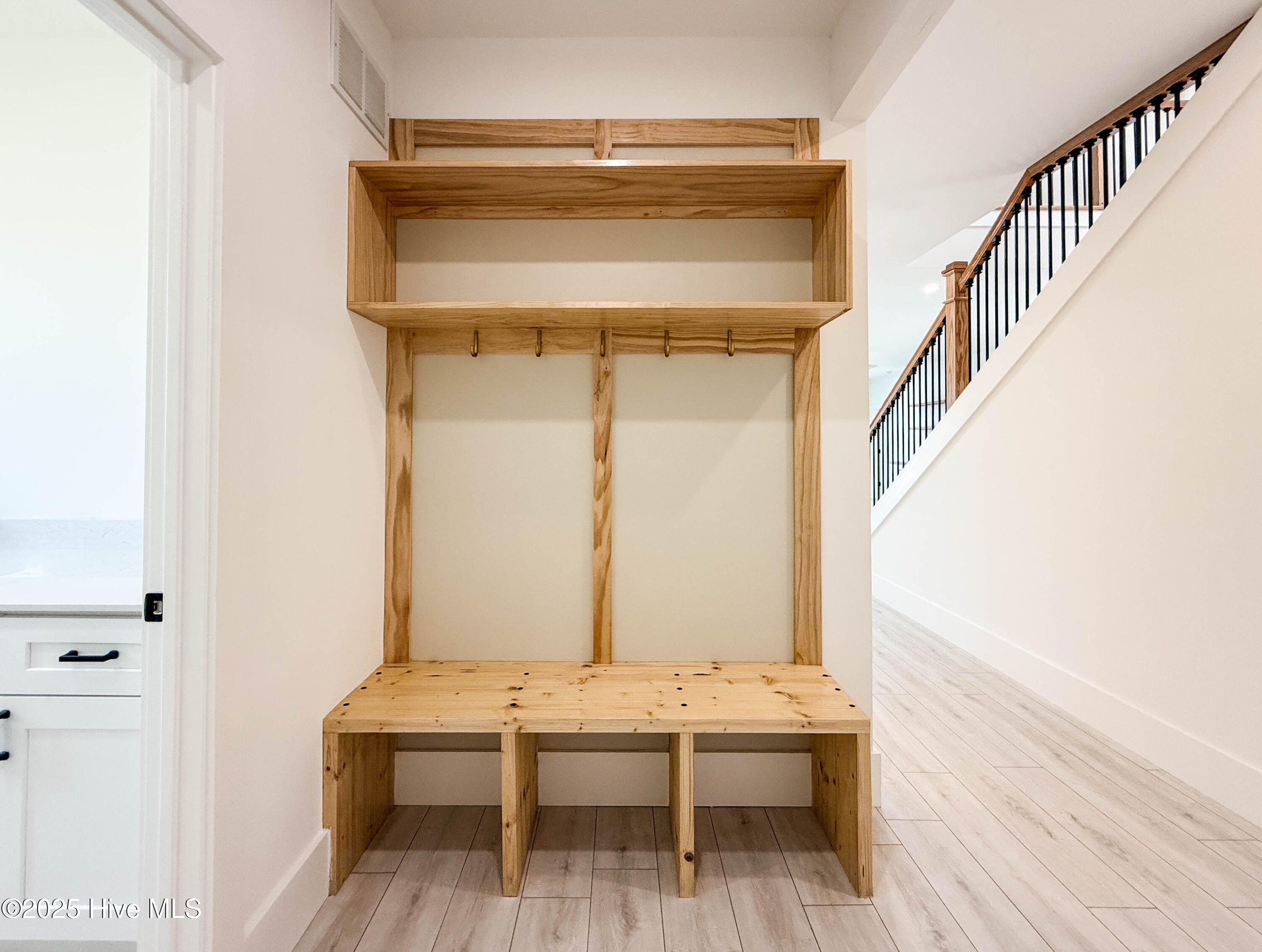 100539536 | Photo 61