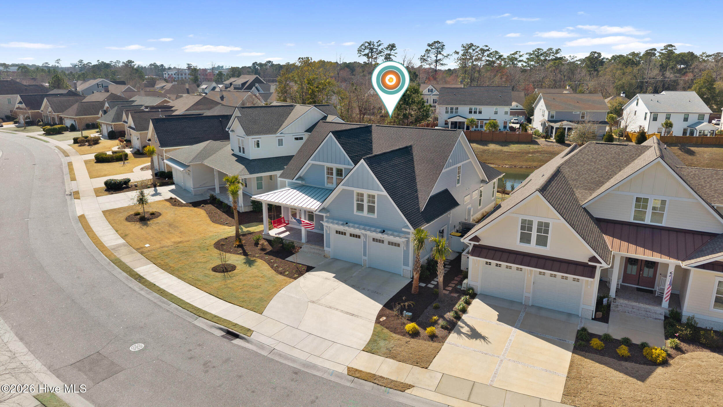 100558657 | Photo 63