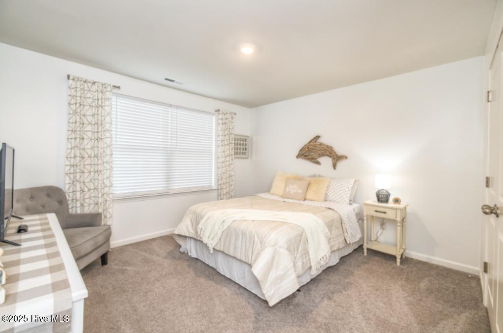 100521113 | Photo 21